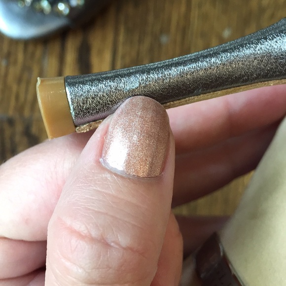 Badgley Mischka Lacie Silver Heels - Picture 8 of 8